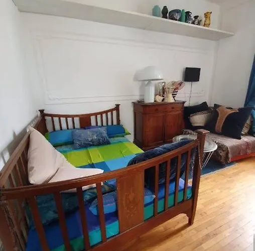 Eclettica A Pochi Metri Dal Mare Πέζαρο